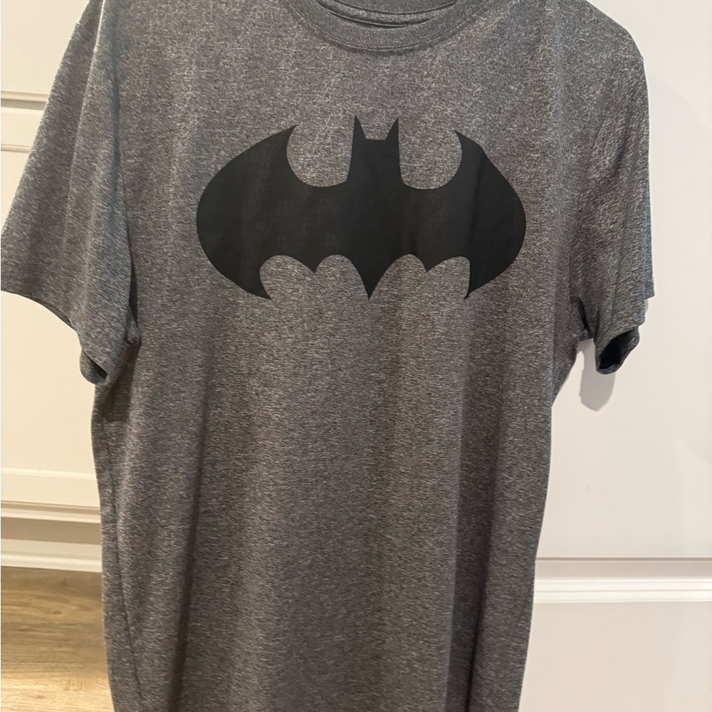 DC Graphic Tee Bundle - image 6